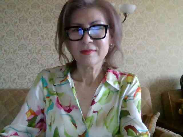 ElegantLady00 webcam