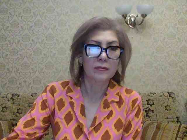 ElegantLady00 webcam