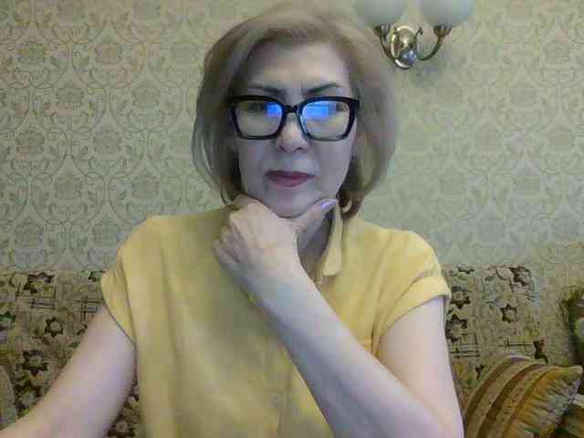 ElegantLady00 webcam