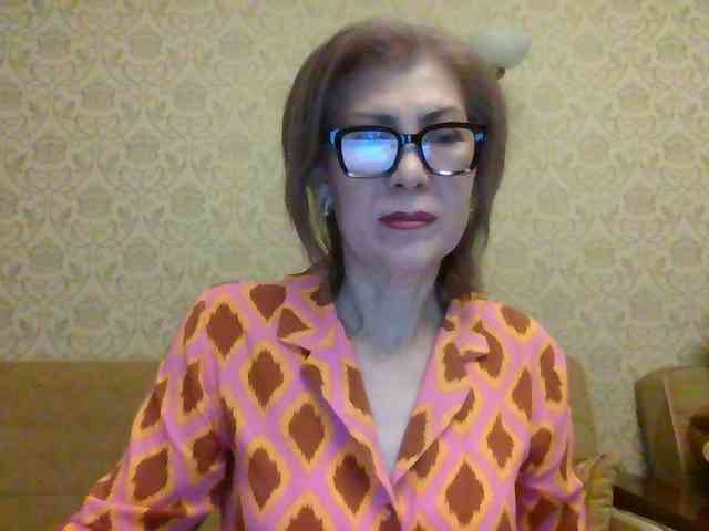 ElegantLady00 webcam