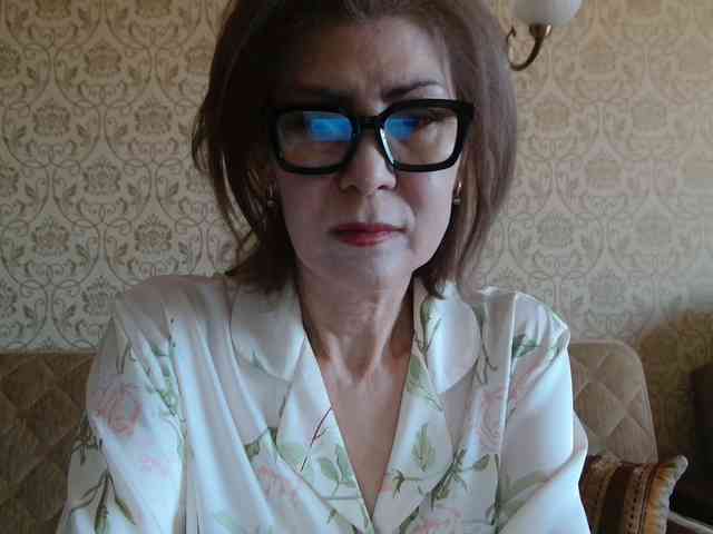 ElegantLady00 webcam