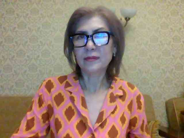 ElegantLady00 webcam