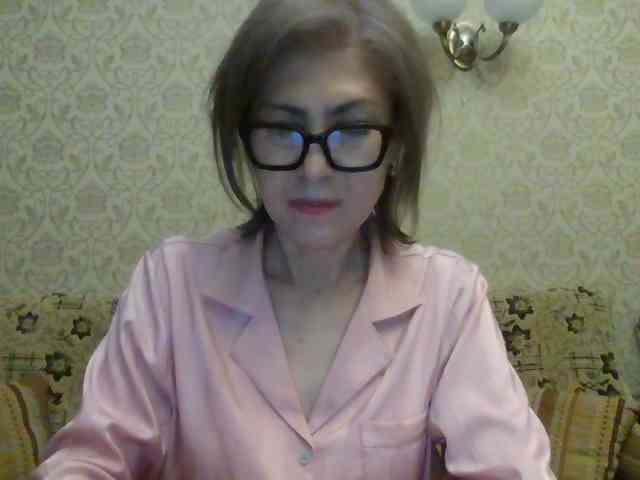 ElegantLady00 webcam