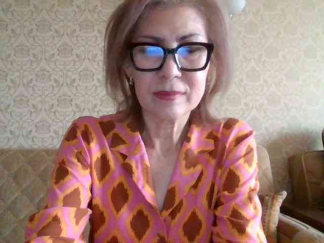 ElegantLady00 webcam