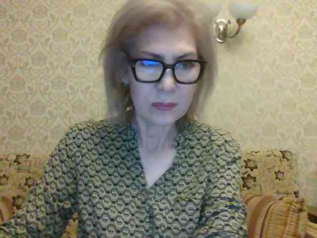 ElegantLady00 webcam
