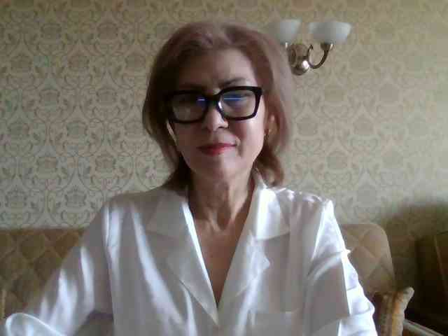 ElegantLady00 webcam