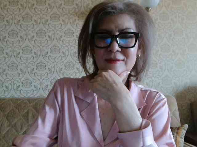 ElegantLady00 webcam