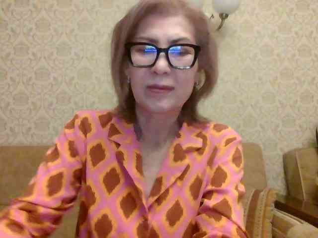 ElegantLady00 webcam