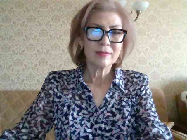 ElegantLady00 webcam