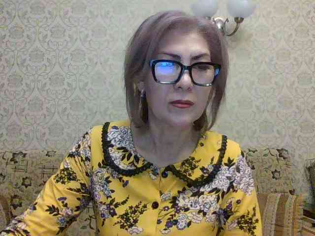 ElegantLady00 webcam
