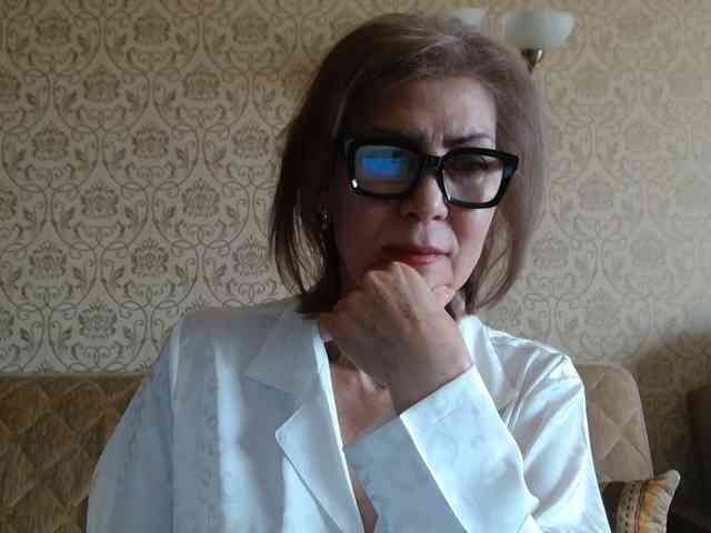 ElegantLady00 webcam