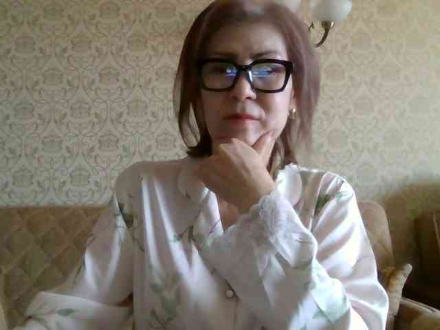 ElegantLady00 webcam