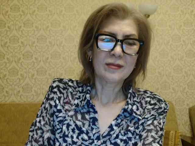 ElegantLady00 webcam