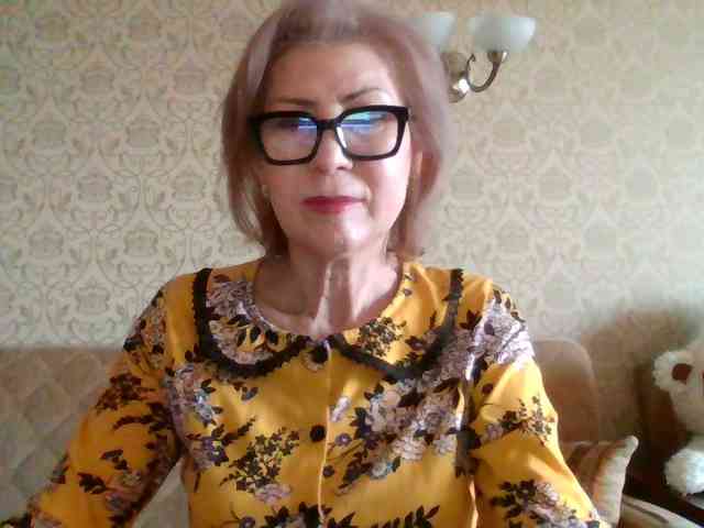 ElegantLady00 webcam