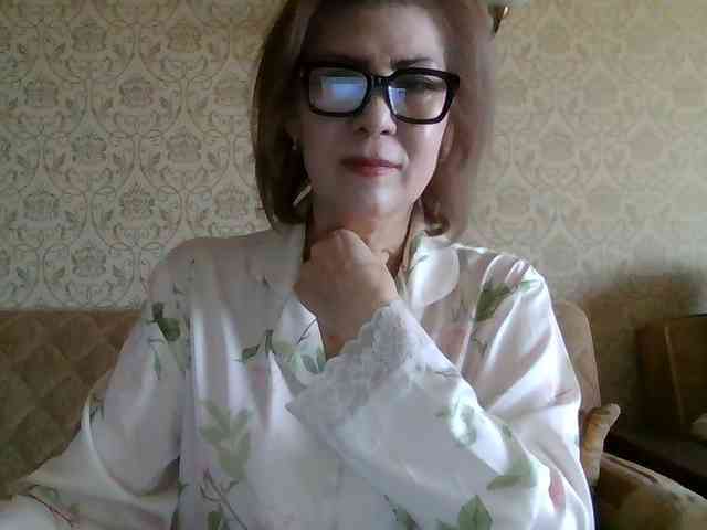 ElegantLady00 webcam