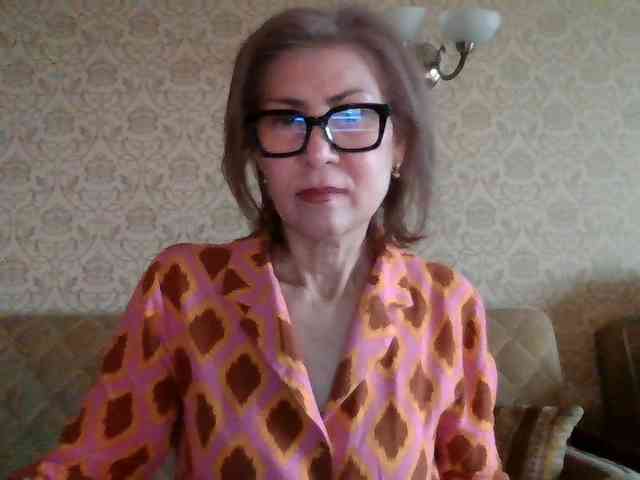 ElegantLady00 webcam