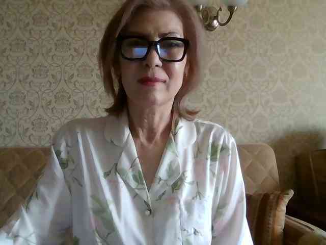 ElegantLady00 webcam