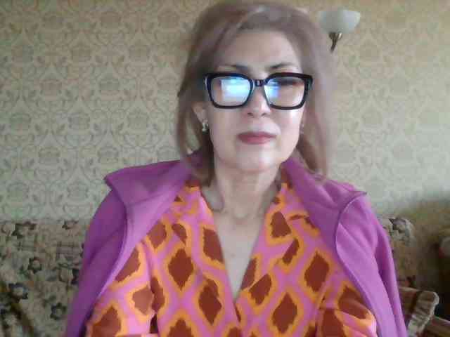 ElegantLady00 webcam