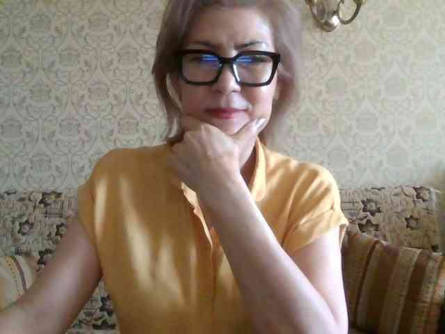 ElegantLady00 webcam