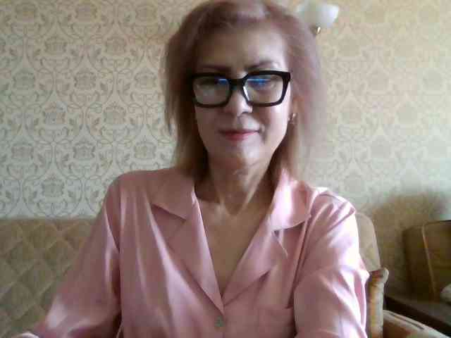ElegantLady00 webcam