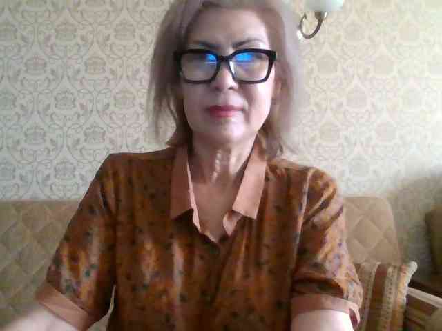 ElegantLady00 webcam
