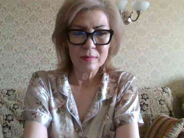 ElegantLady00 webcam