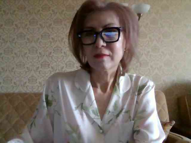 ElegantLady00 webcam