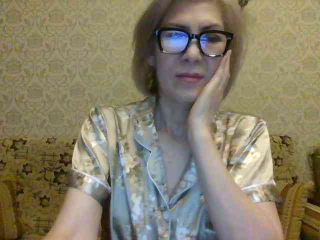 ElegantLady00 webcam