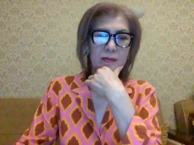 ElegantLady00 webcam