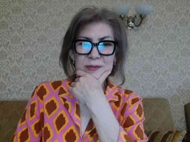 ElegantLady00 webcam