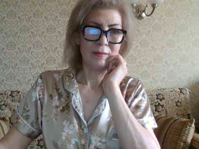 ElegantLady00 webcam