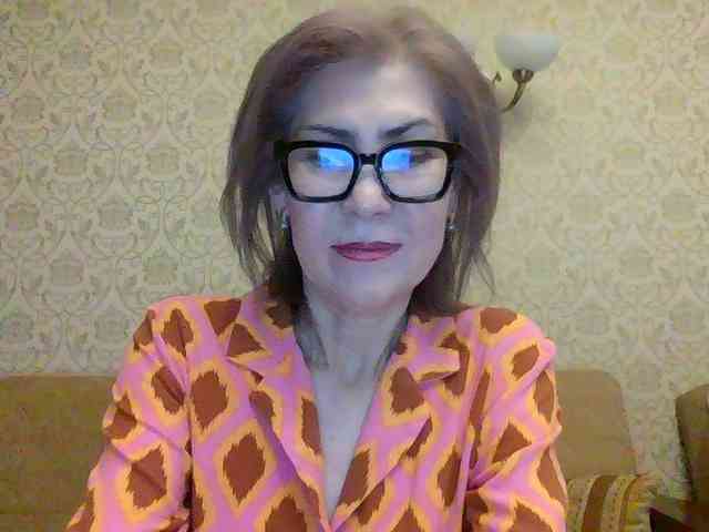 ElegantLady00 webcam