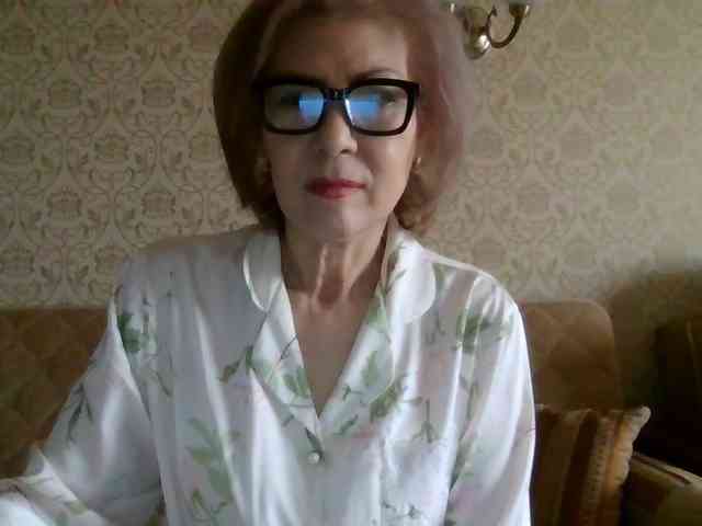 ElegantLady00 webcam