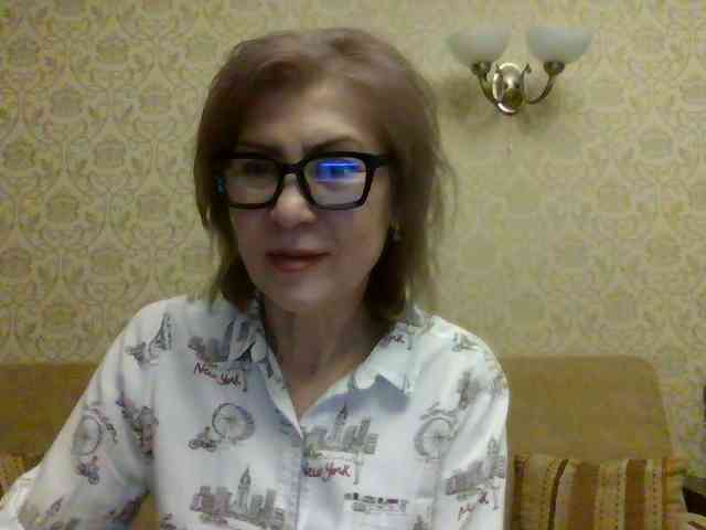 ElegantLady00 webcam