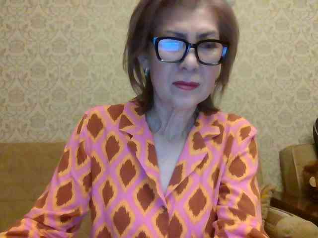 ElegantLady00 webcam