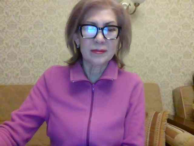 ElegantLady00 webcam