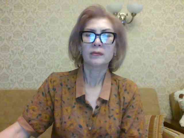 ElegantLady00 webcam