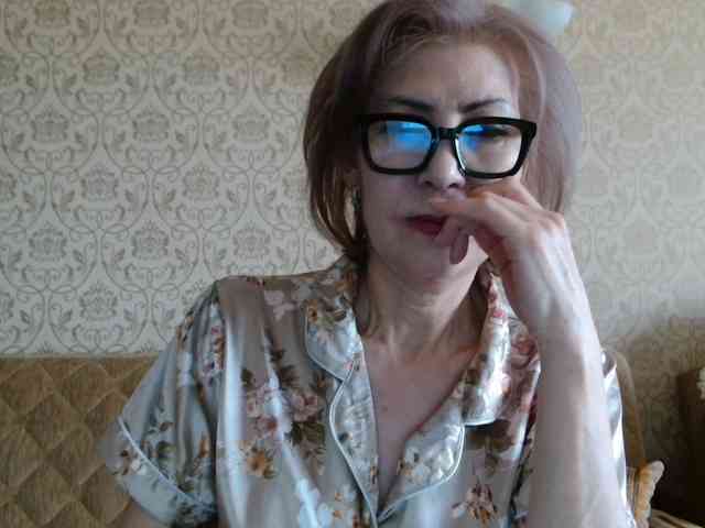 ElegantLady00 webcam