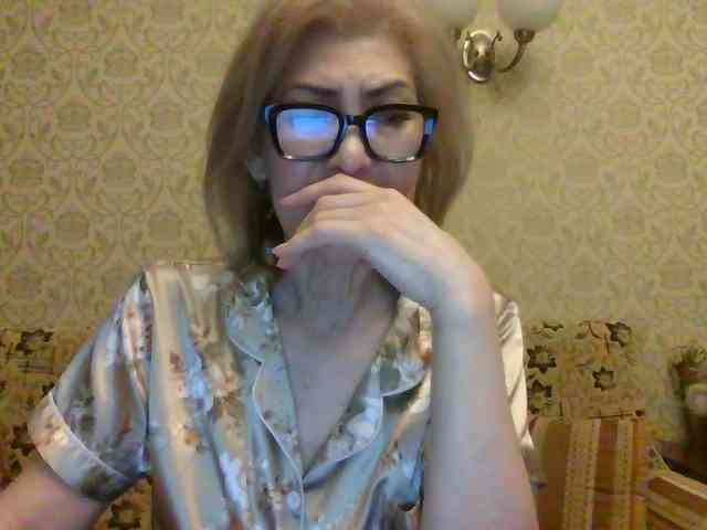 ElegantLady00 webcam