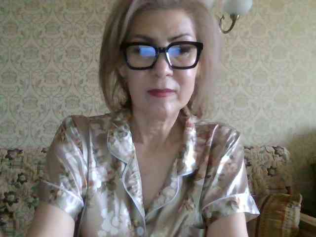 ElegantLady00 webcam
