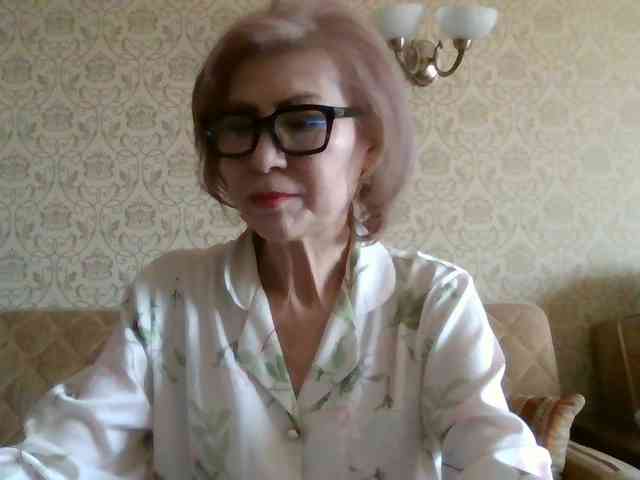 ElegantLady00 webcam