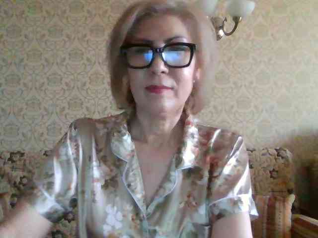ElegantLady00 webcam