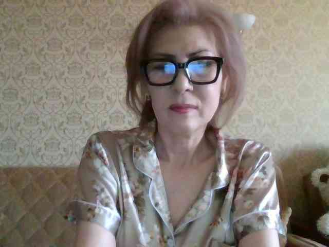 ElegantLady00 webcam