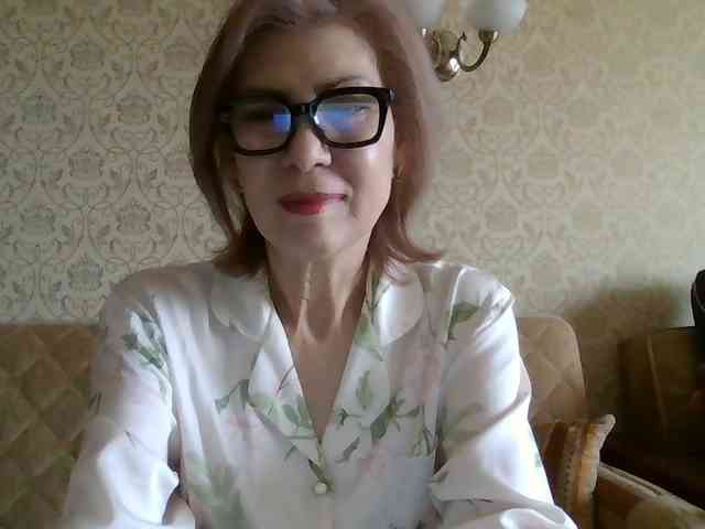 ElegantLady00 webcam