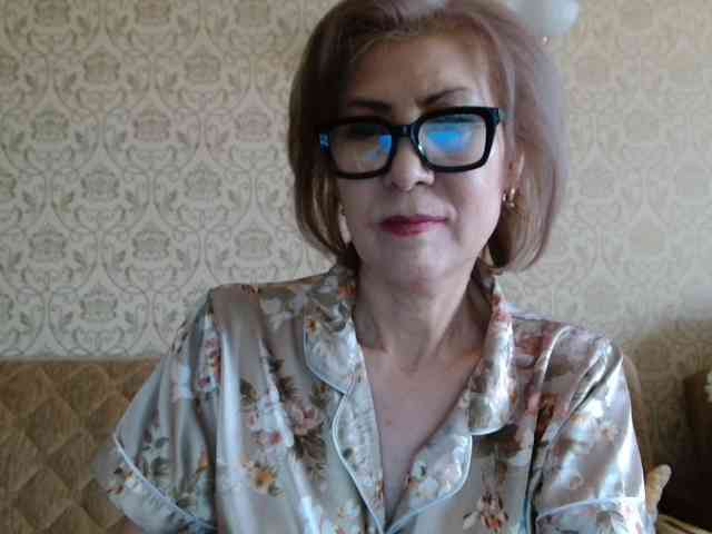 ElegantLady00 webcam