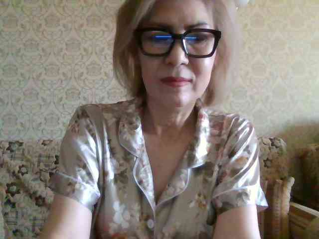 ElegantLady00 webcam