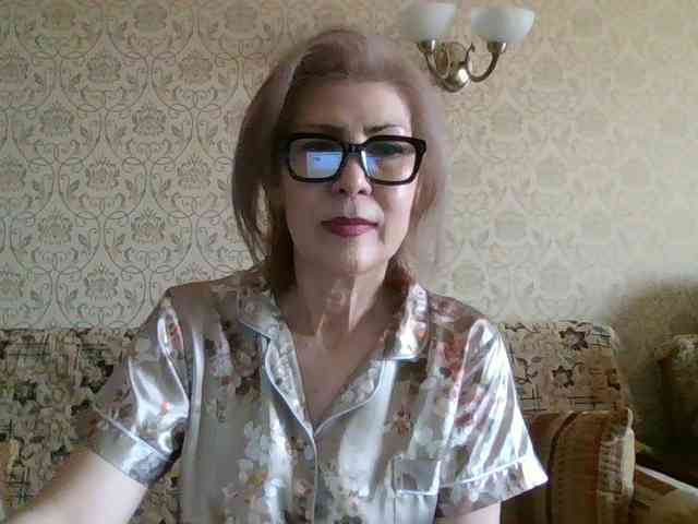 ElegantLady00 webcam