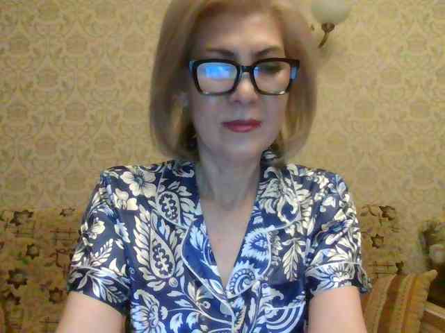 ElegantLady00 webcam