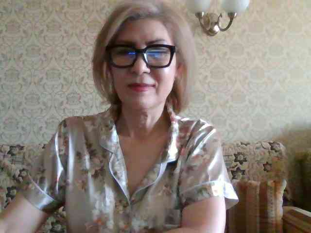 ElegantLady00 webcam