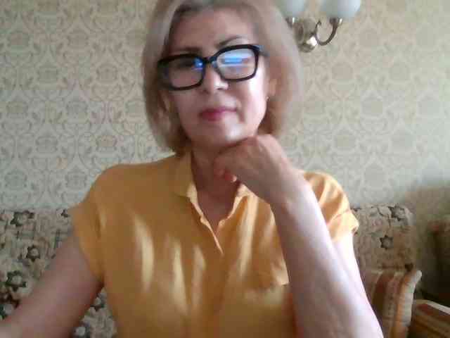 ElegantLady00 webcam